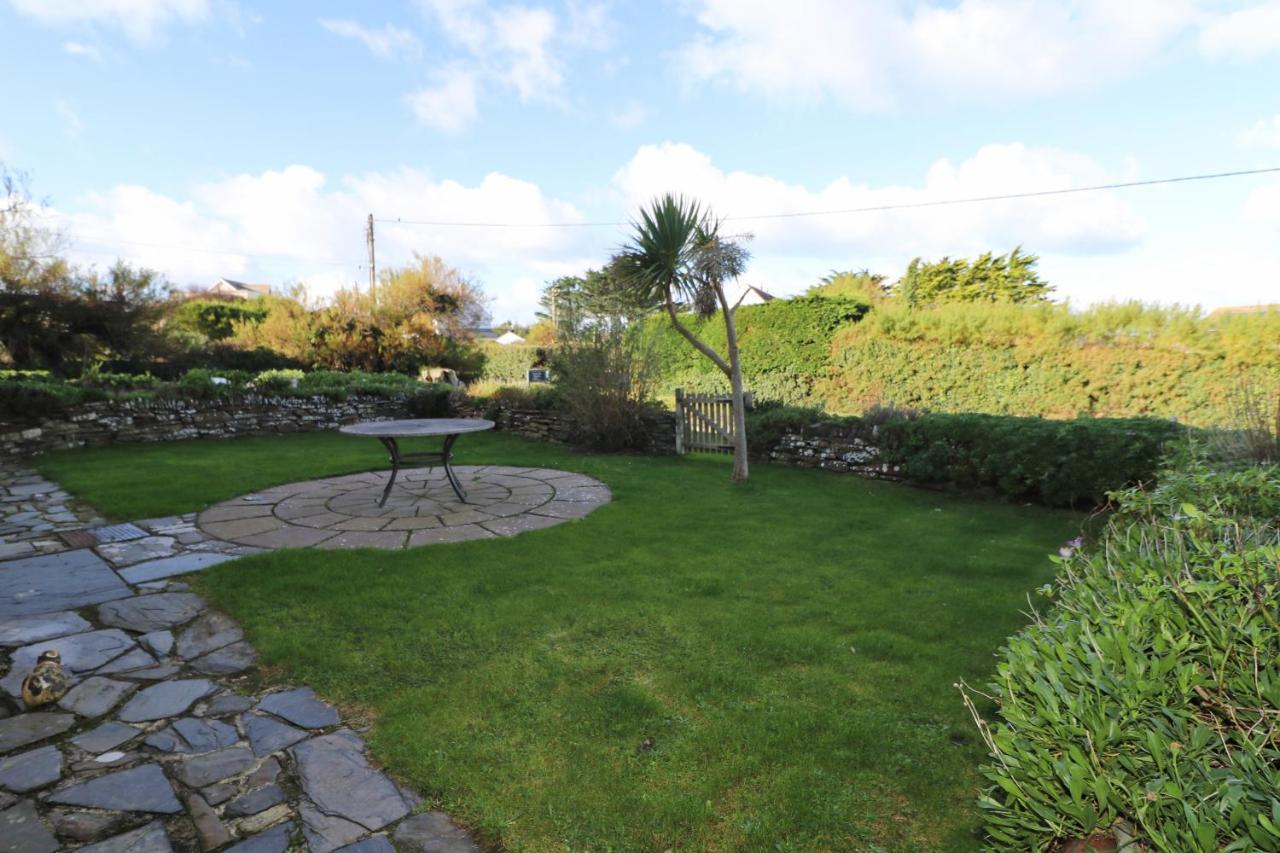 Walk To The Beach, Spacious Cottage With Sea Views Saint Merryn Exterior foto